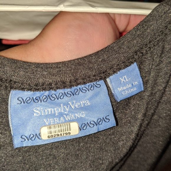 Simply Vera dress - Picture 3 of 3